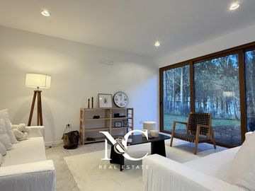 Casa en venta en Costa Esmeralda a estrenar 5 dormitorios
