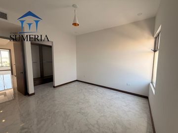 CASA EN VENTA EN VALLE ESCONDIDO