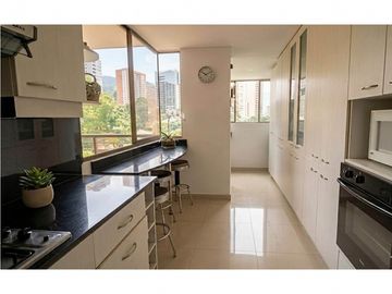 Venta apartamento Medellín poblado tesoro lujo luxury vista panorámica