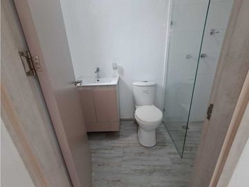 Calle 30 # 81 - 52 apto 302