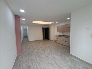 Calle 30 # 81 - 52 apto 302