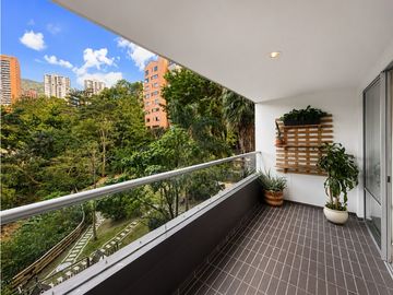 Apartamento en arriendo en Los Balsos, El Poblado | 116 m²