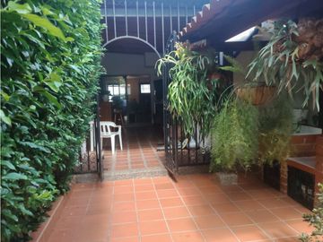 Casa en Belén La Mota, 197 mts, en unidad cerrada, Amoblada