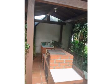 Casa en Belén La Mota, 197 mts, en unidad cerrada, Amoblada