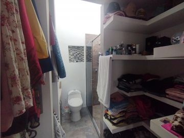 VENTA CASA LA FRANCIA MANIZALES | 4 PISOS- GARAJE