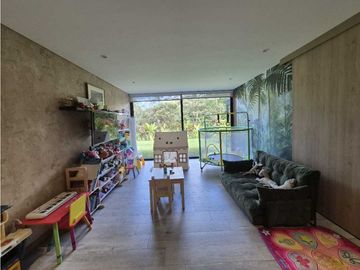 Venta de Casa Finca en Exclusiva Parcelación del Retiro