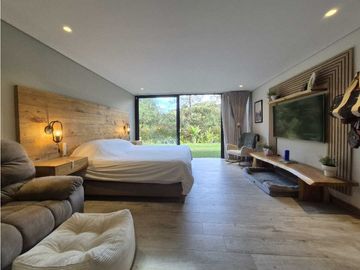 Venta de Casa Finca en Exclusiva Parcelación del Retiro
