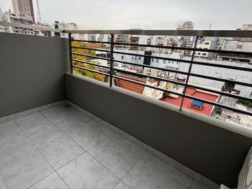 Excepc y Amplio Amb dividido como 2 Amb A ESTRENAR FTE C/BCON  BAJAS EXPENSAS SUM  PARR