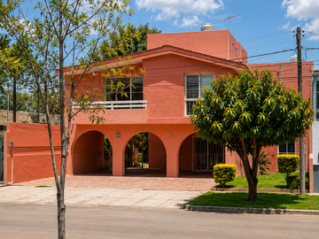 Terreno en venta sobre Av. Topacio – Bosques de la Victoria uso de suelo mixto