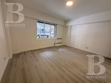 ALQUILER MONOAMBIENTE en BARRIO NORTE