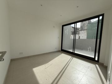 ALQUILER PH SIN EXPENSAS a estrenar 3 ambientes con terraza Super luminoso Vivienda u oficina