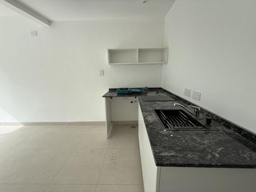 ALQUILER PH SIN EXPENSAS a estrenar 3 ambientes con terraza Super luminoso Vivienda u oficina