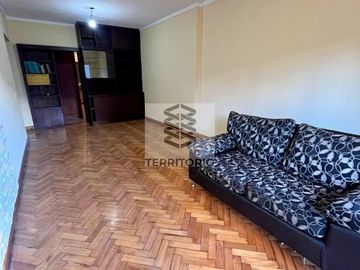 Alquiler 4 ambientes con balcón – 72 m² – Flores