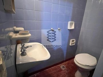 Alquiler 4 ambientes con balcón – 72 m² – Flores
