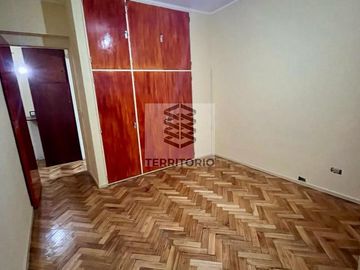 Alquiler 4 ambientes con balcón – 72 m² – Flores