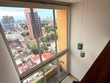 EN RENTA DEPARTAMENTO DOBLE ALTURA, UNA RECAMARA, COLONIA AMERICANA