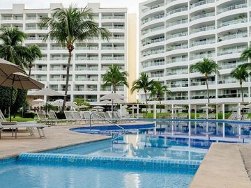 Departamento de Lujo Frente al Mar en Venta en Nuevo Vallarta