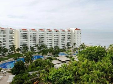 Departamento de Lujo Frente al Mar en Venta en Nuevo Vallarta