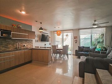 Casa en venta dentro de coto cerca de Punto Sur