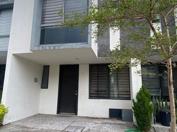 Boskia, casa en Renta