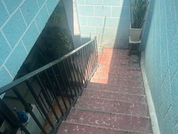 CASA EN VENTA EN TOLUCA COL. 5 DE MAYO