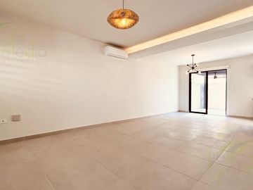 Casa en Zakia, Terraza y 3 Recámaras   Sala TV