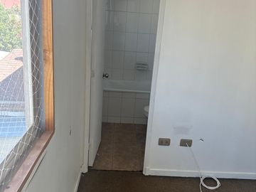CASA, 3 Dormitorios, 3 baños, 3 Estac y Patio. Puente Alto