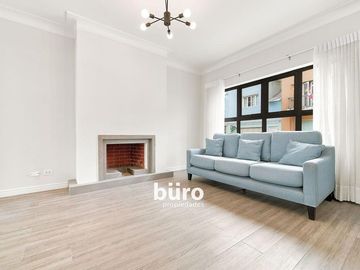 BONITA CASA EN VENTA EN MIRAFLORES 4 DORM CERCA A REDUCTO 2