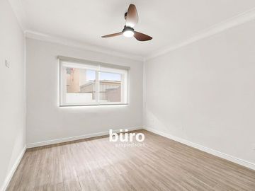 BONITA CASA EN VENTA EN MIRAFLORES 4 DORM CERCA A REDUCTO 2