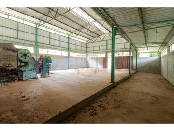 SE VENDE GALERA EN LA CHORRERA, CERCA  A MYSTIC CITY
