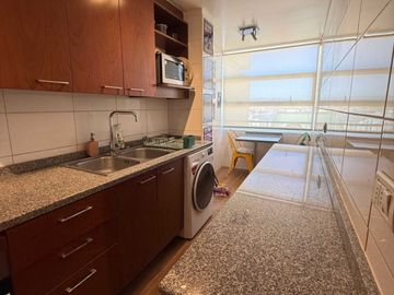 HERMOSO DEPARTAMENTO VISTA A LA BAHÍA CORACEROS VIÑA DEL MAR