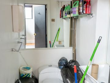 ARRIENDO OFICINA 2HAB 2BA SANTIAGO