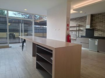 ARRIENDO DEPARTAMENTO 2HAB 2BA ESTACIÓN CENTRAL