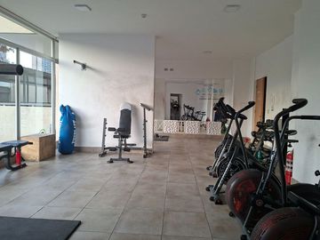 ARRIENDO DEPARTAMENTO 2HAB 2BA ESTACIÓN CENTRAL