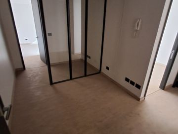 ARRIENDO OFICINA PADRE MARIANO DOS PRIVADOS