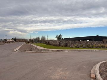 Terreno / Lote en venta de 441m2 ubicado en Carrodilla