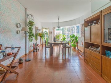 Venta Casa 7 amb con Pileta en Villa Ballester