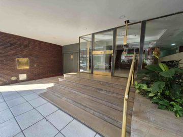 Departamento 4 Ambientes VENTA Palermo Cochera