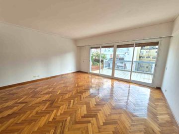 Departamento 4 Ambientes VENTA Palermo Cochera