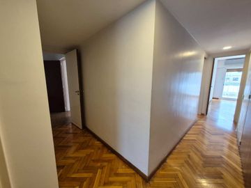 Departamento 4 Ambientes VENTA Palermo Cochera