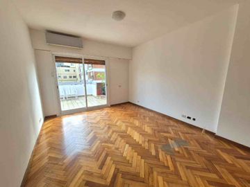 Departamento 4 Ambientes VENTA Palermo Cochera