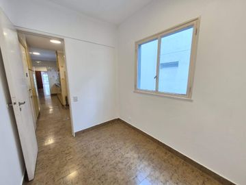 Departamento 4 Ambientes VENTA Palermo Cochera