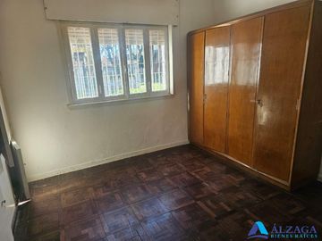 Casa en alquiler en Bernal Centro