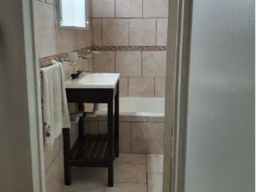ALQUILER DEPARTAMENTO 2 AMB EN ALMAGRO CON PATIO