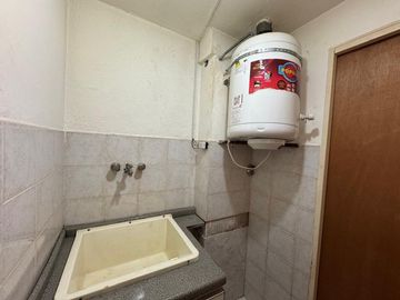 GALPON EN VENTA MAS 2 DEPTOS 2 AMB ISIDRO CASANOVA