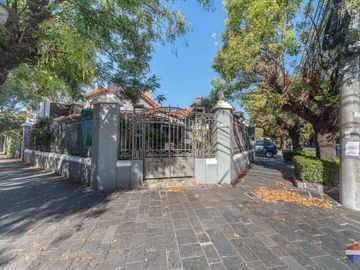 VENTA CASA CHALET APTO COMERCIAL 6 AMB MARTINEZ