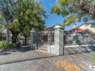 VENTA CASA CHALET APTO COMERCIAL 6 AMB MARTINEZ