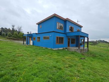 Casa en venta  en PUERTO VARAS