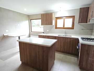 Casa en venta  en PUERTO VARAS