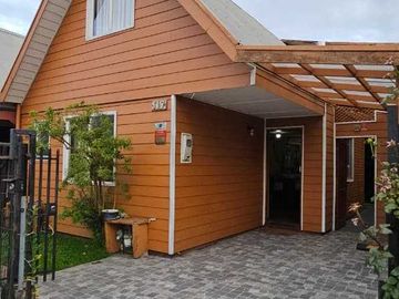 Casa en venta  en PUERTO VARAS